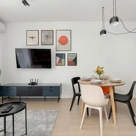Nowoczesny Z Parkingiem I Klimatyzacja W Poznaniu By Renters * 波兹南